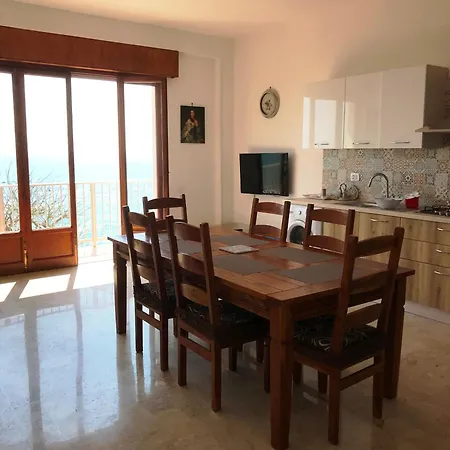 Holiday home Vacanze Zio Ciccio Sciacca